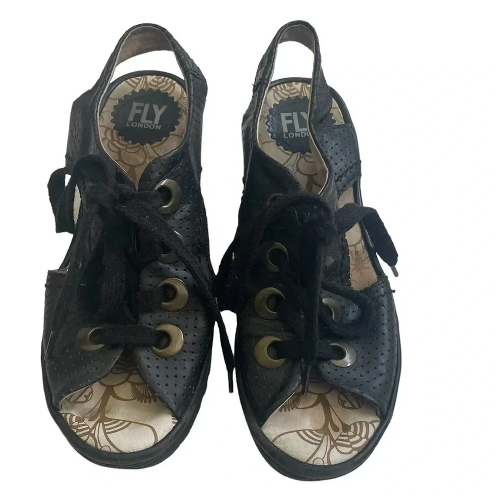 Fly London YLFA Lace Up Wedge Size 6.5